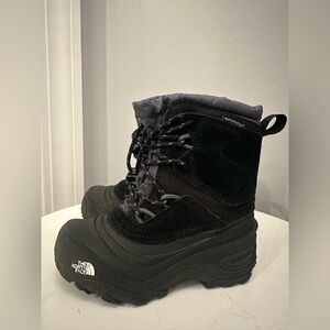 The North Face Alpenglow V Waterproof Black Winter Boots. Toddler 11